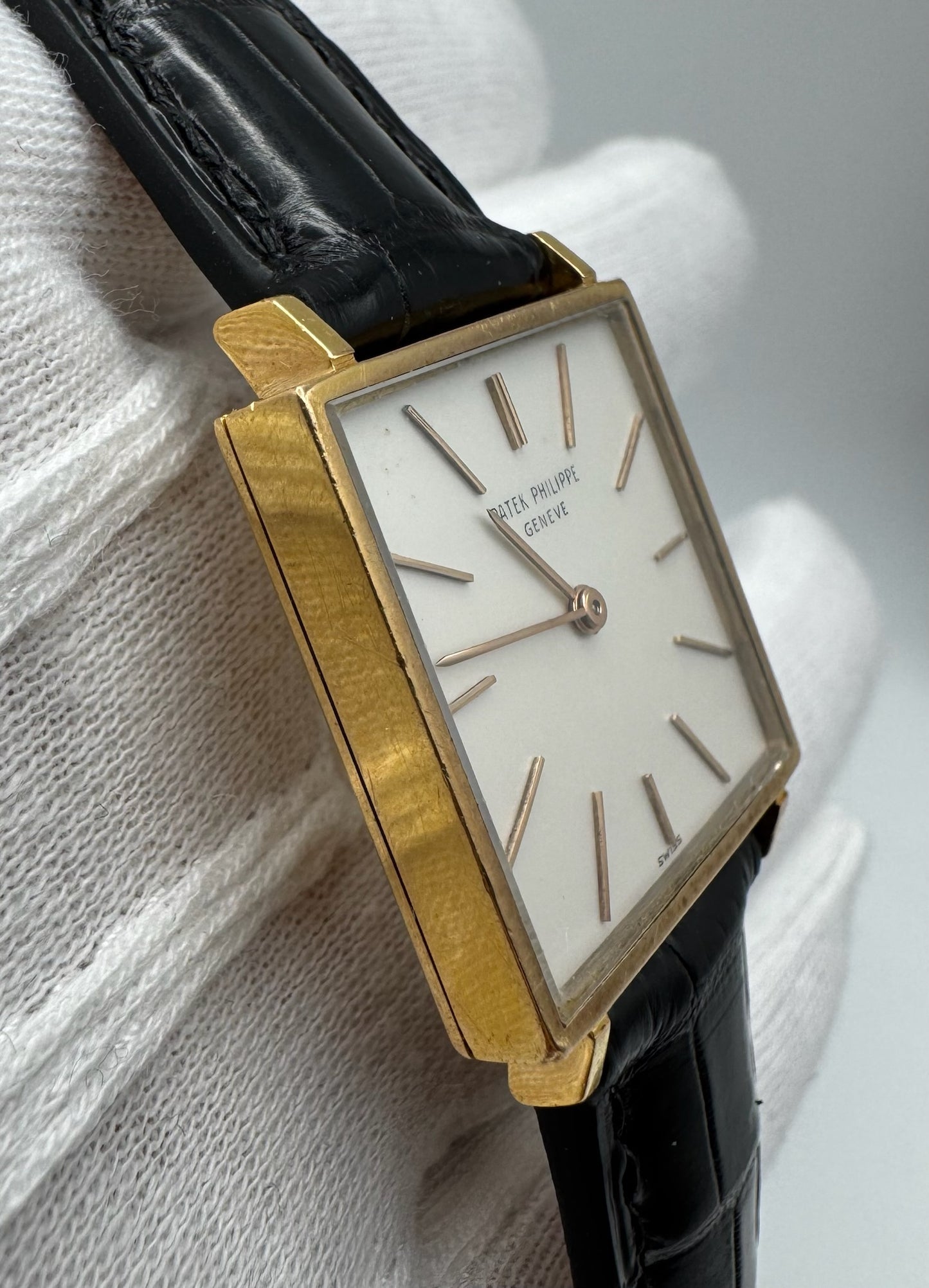 Patek Philippe Gondolo Vintage 3430 Rose Gold Very Rare (Serviced)