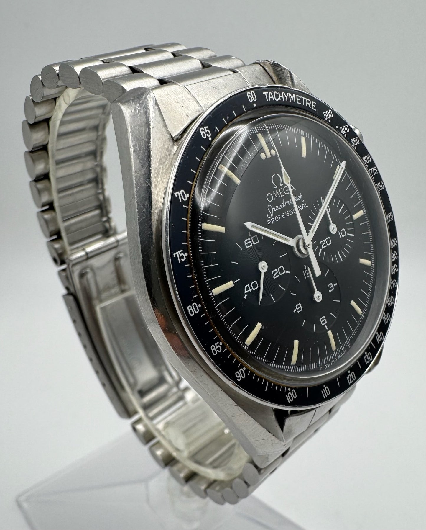 Omega Speedmaster Professional Moonwatch Full Steel Tritium Dial Blue Insert 1970’s (Unpolished)