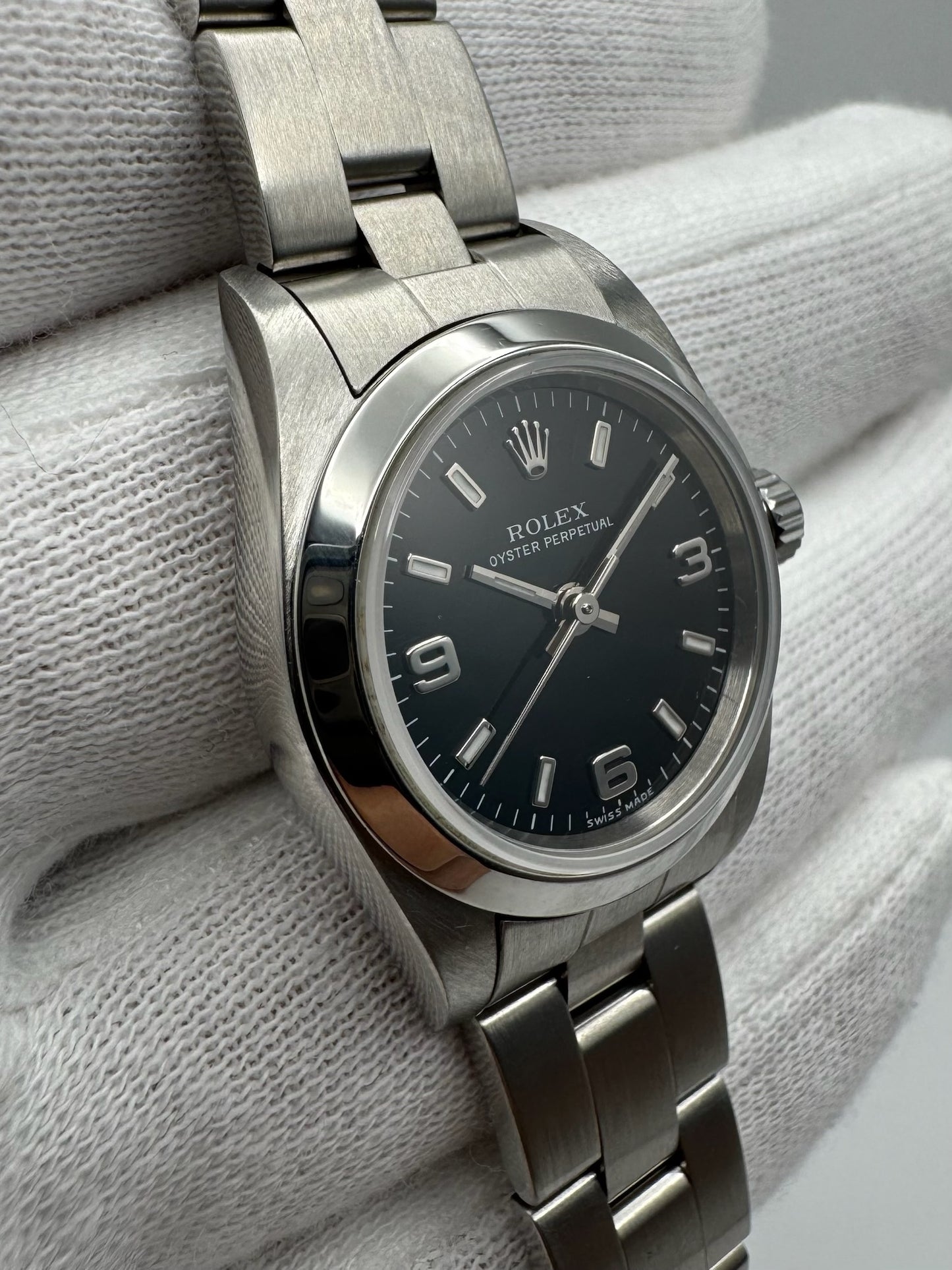 Rolex Oyster Perpetual Lady 24 Full Steel Oyster Black Dial (Mint/Unpolished)