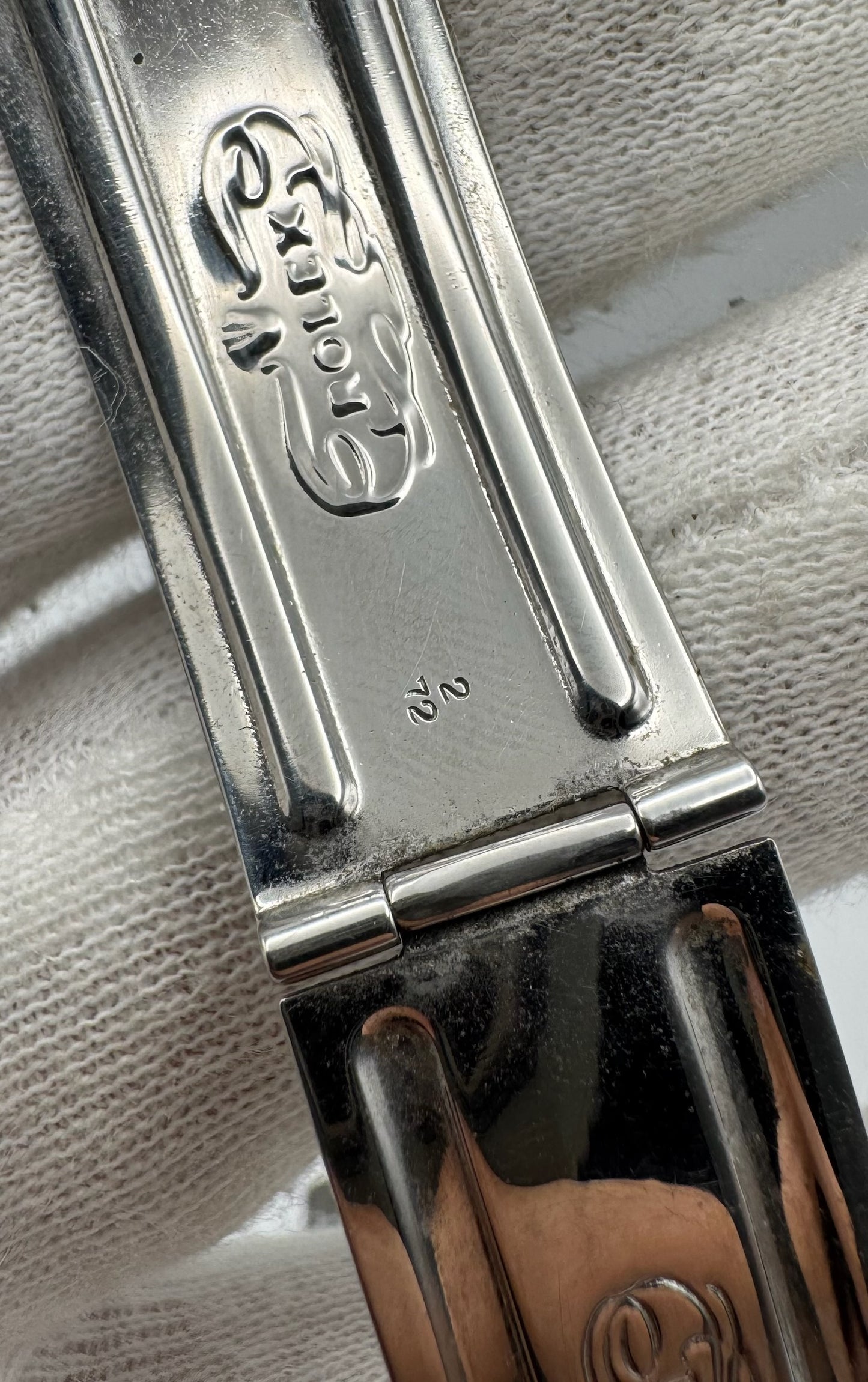 Rolex GMT-Master 1675 Extremely Rare MK 2.5 Red Back Pepsi Insert 1972 (Serviced)