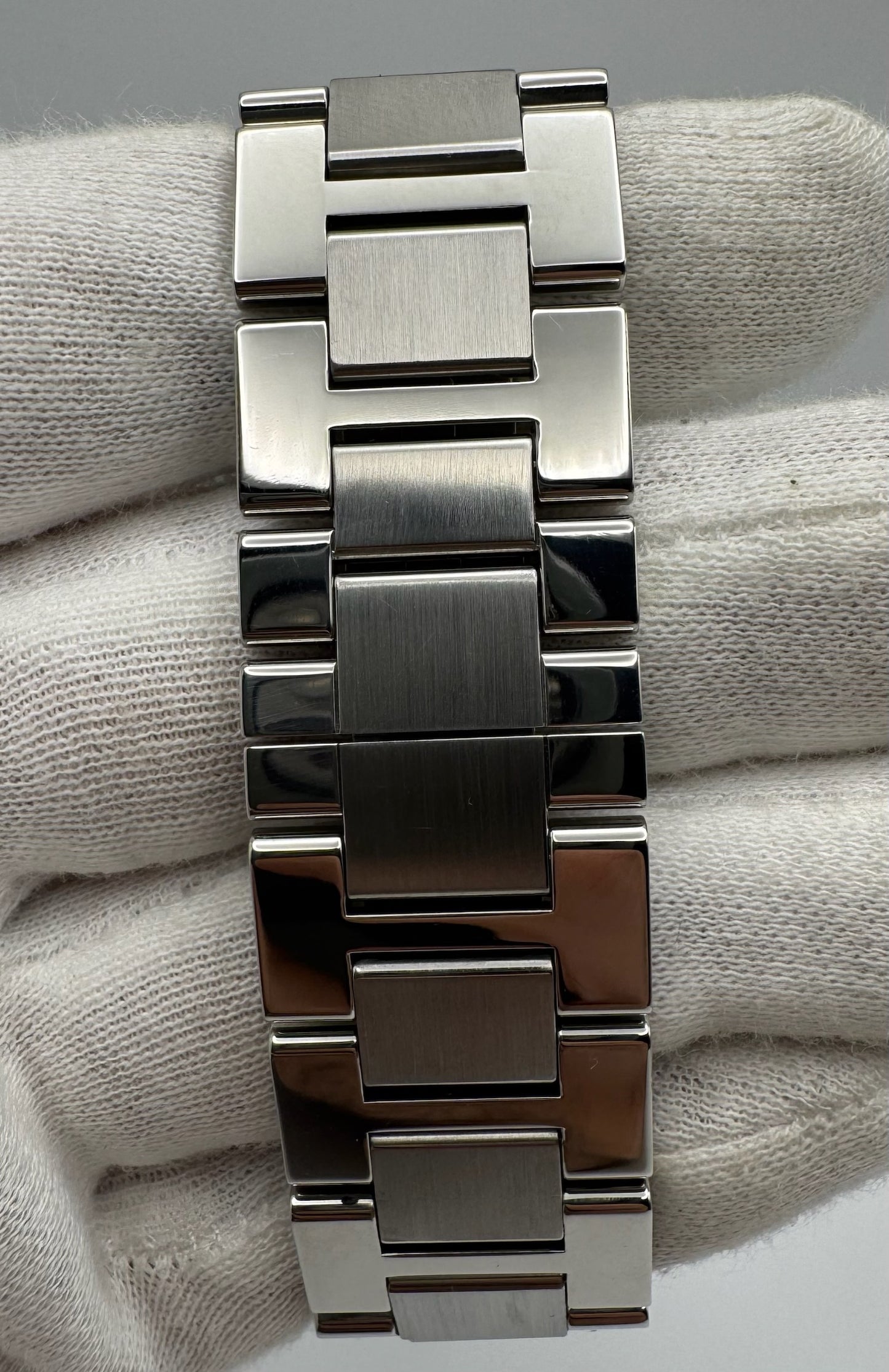 Cartier Tank Solo XL Automatic Full Steel Silver Dial (Mint/Serviced)