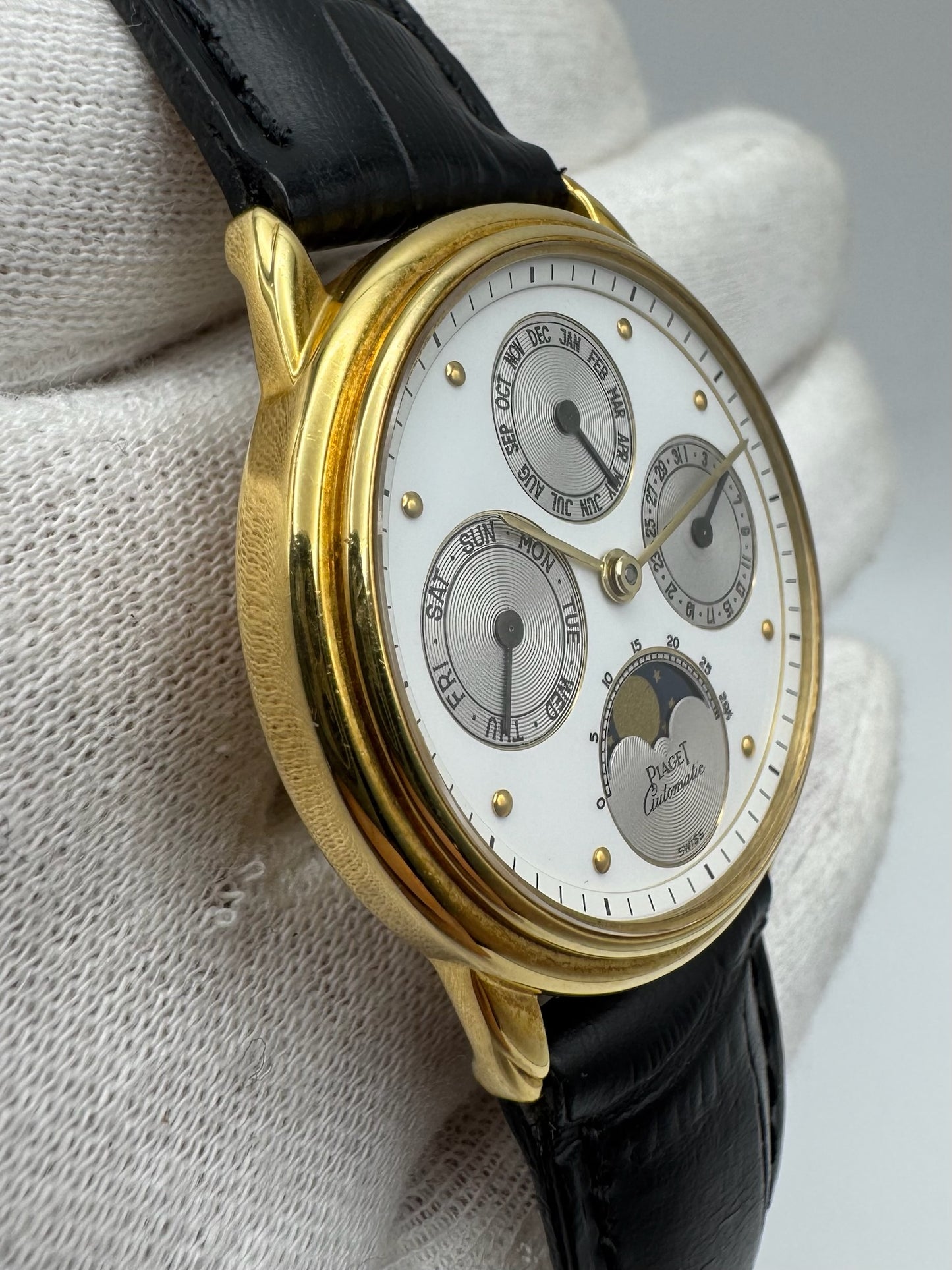 Piaget Annual Calendar Yellow Gold Rare Nipple Dial (Unpolished/Serviced)