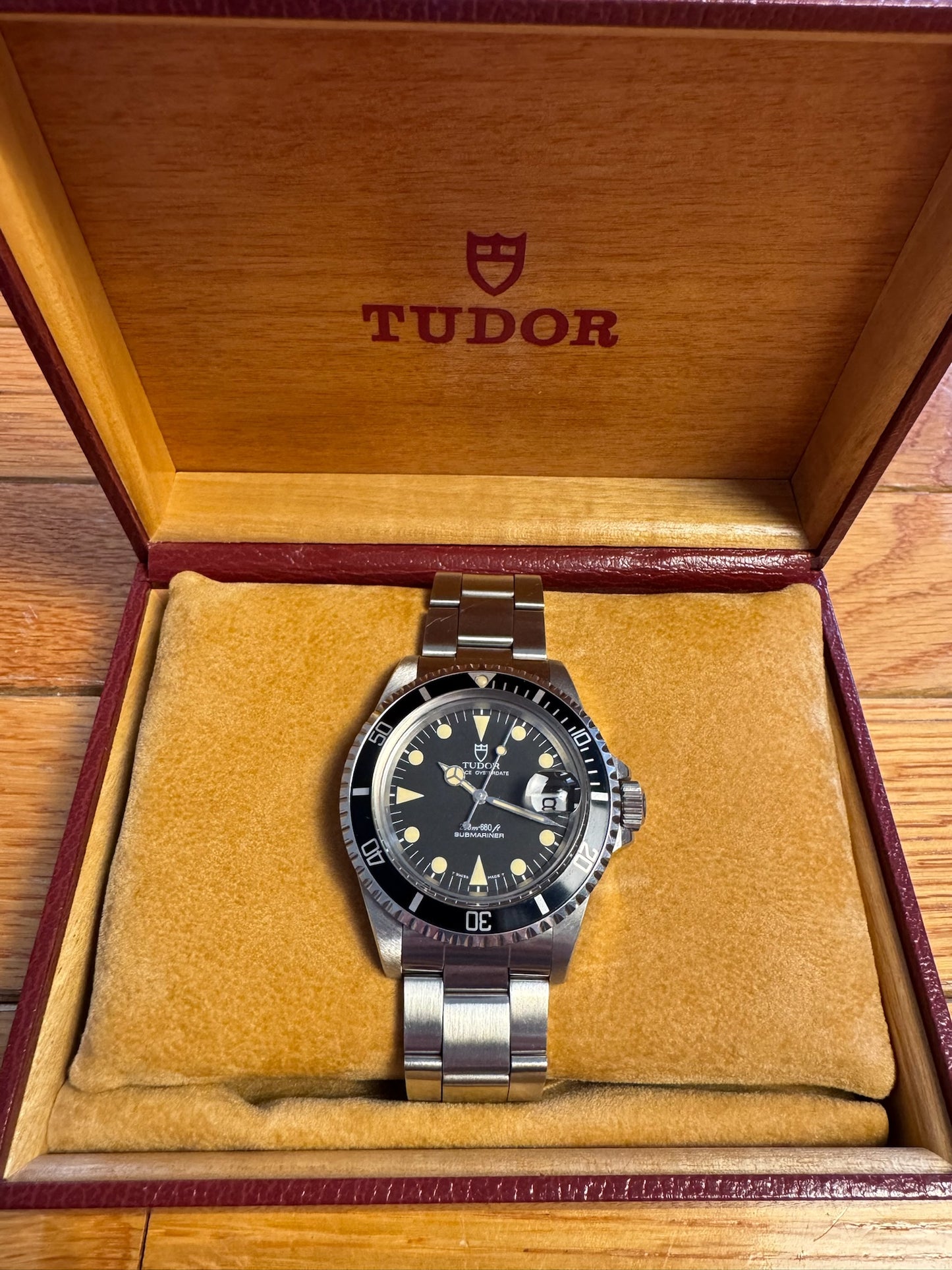 Tudor Submariner Vintage 79090 Yellow Patina (Full-Set/Unpolished)