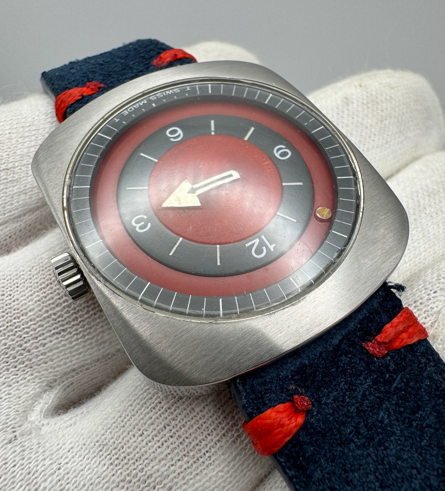 Longines Comet Steel Manual Winding Red Dial (Serviced)