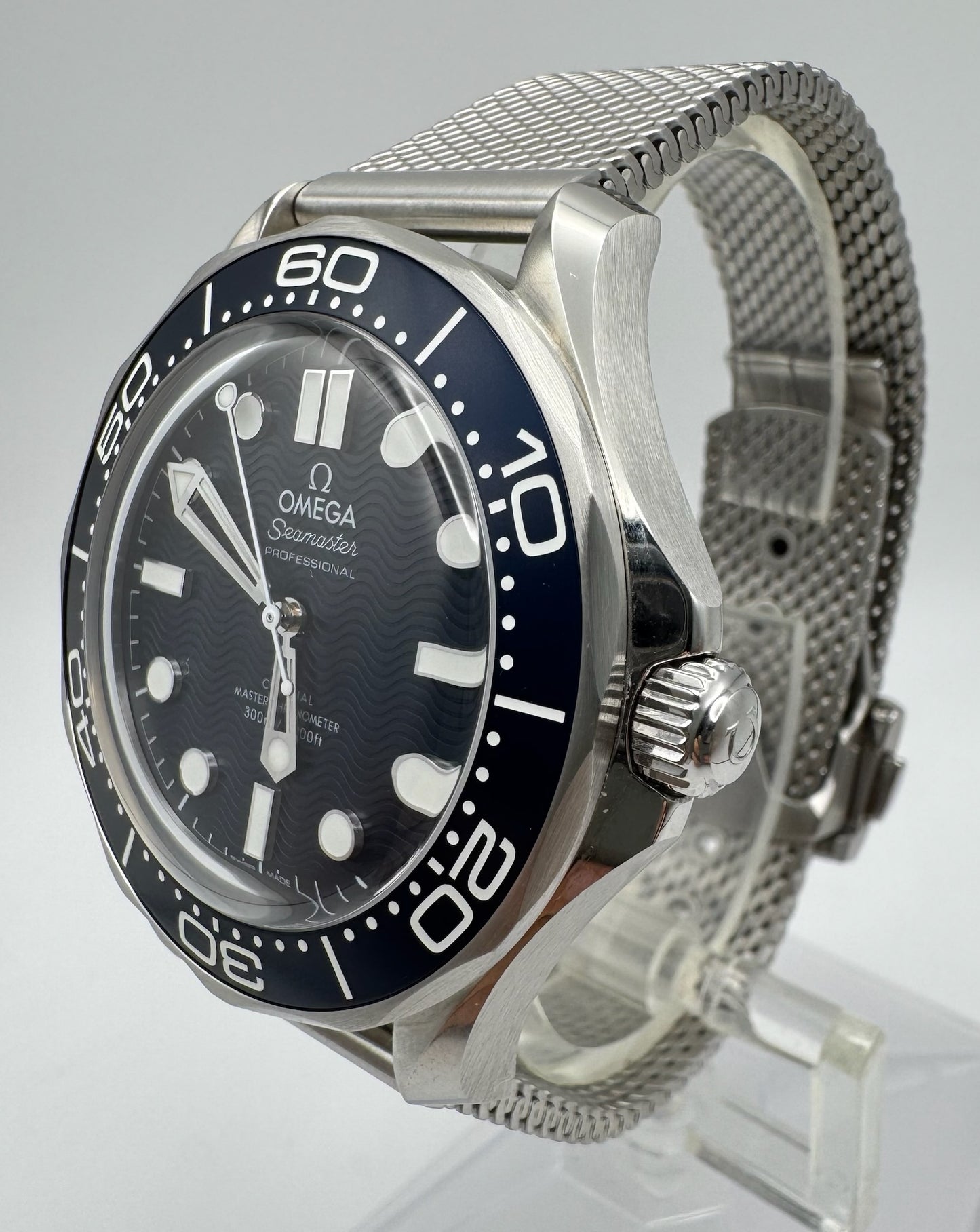 Omega Seamaster Diver 300M James Bond Full Steel Blue Dial 2023 (Full-Set/Mint)