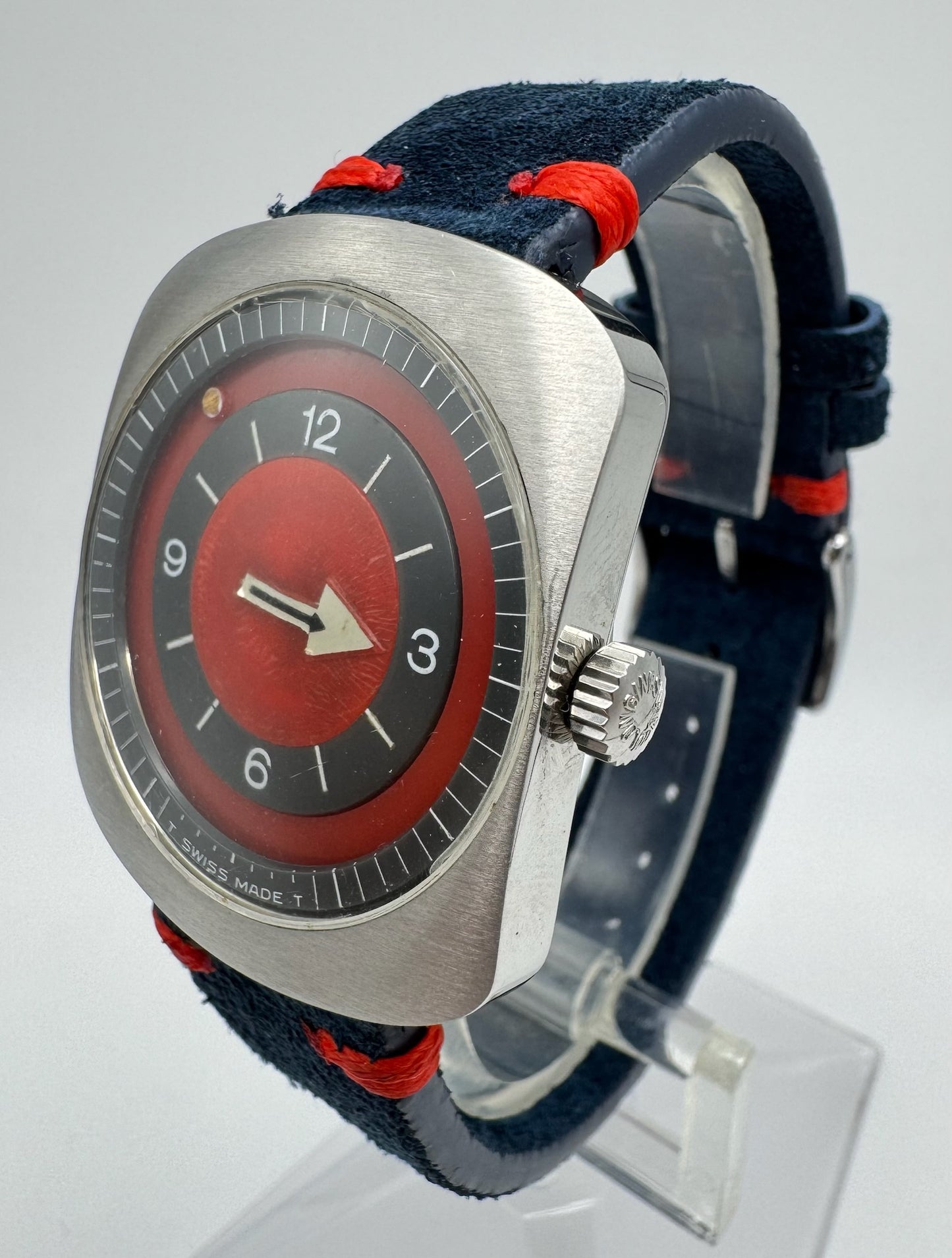 Longines Comet Steel Manual Winding Red Dial (Serviced)