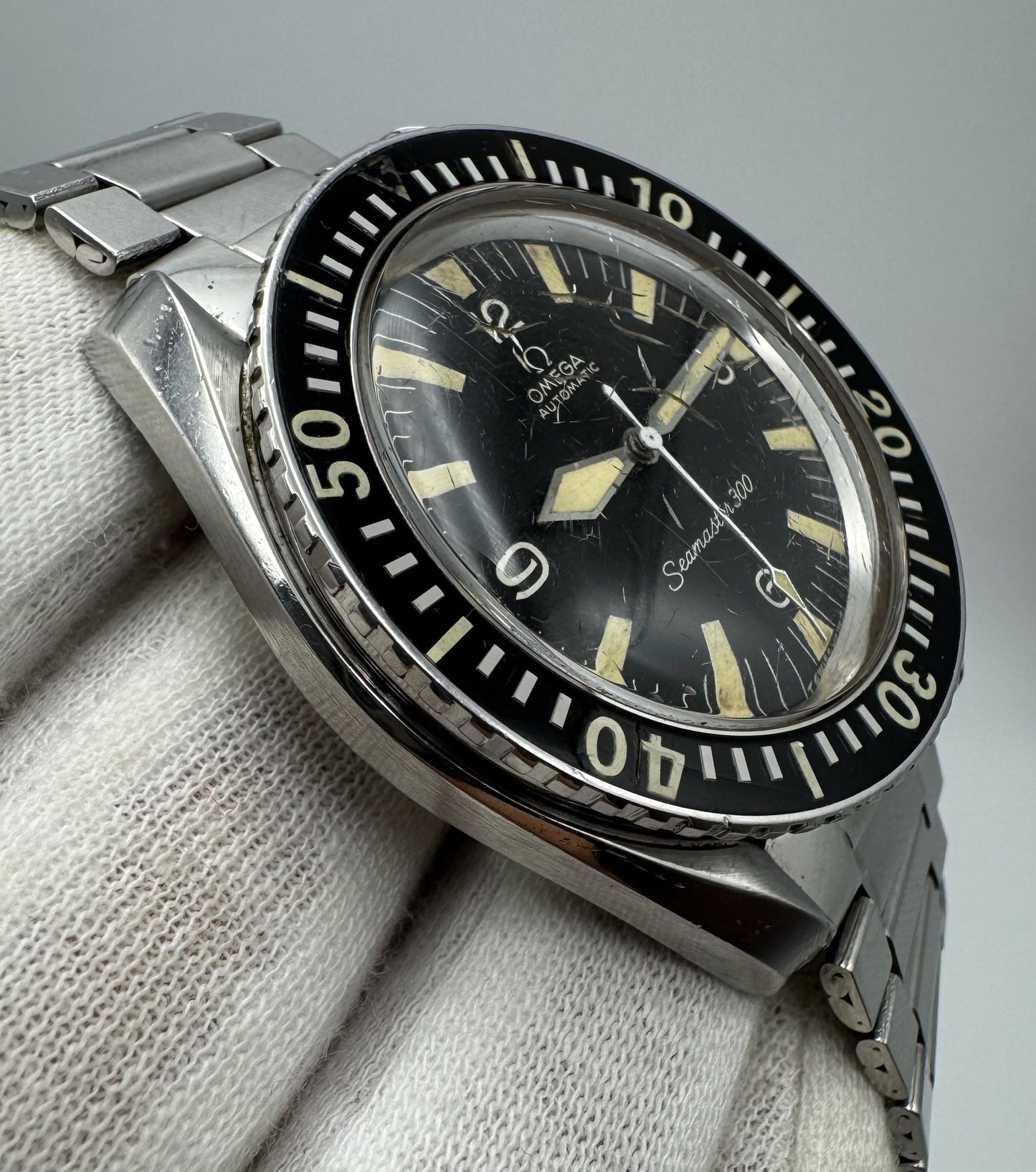 Omega Seamaster 300 Full Steel Yellow Patina Very Rare Original Owner 1960s (Unpolished)