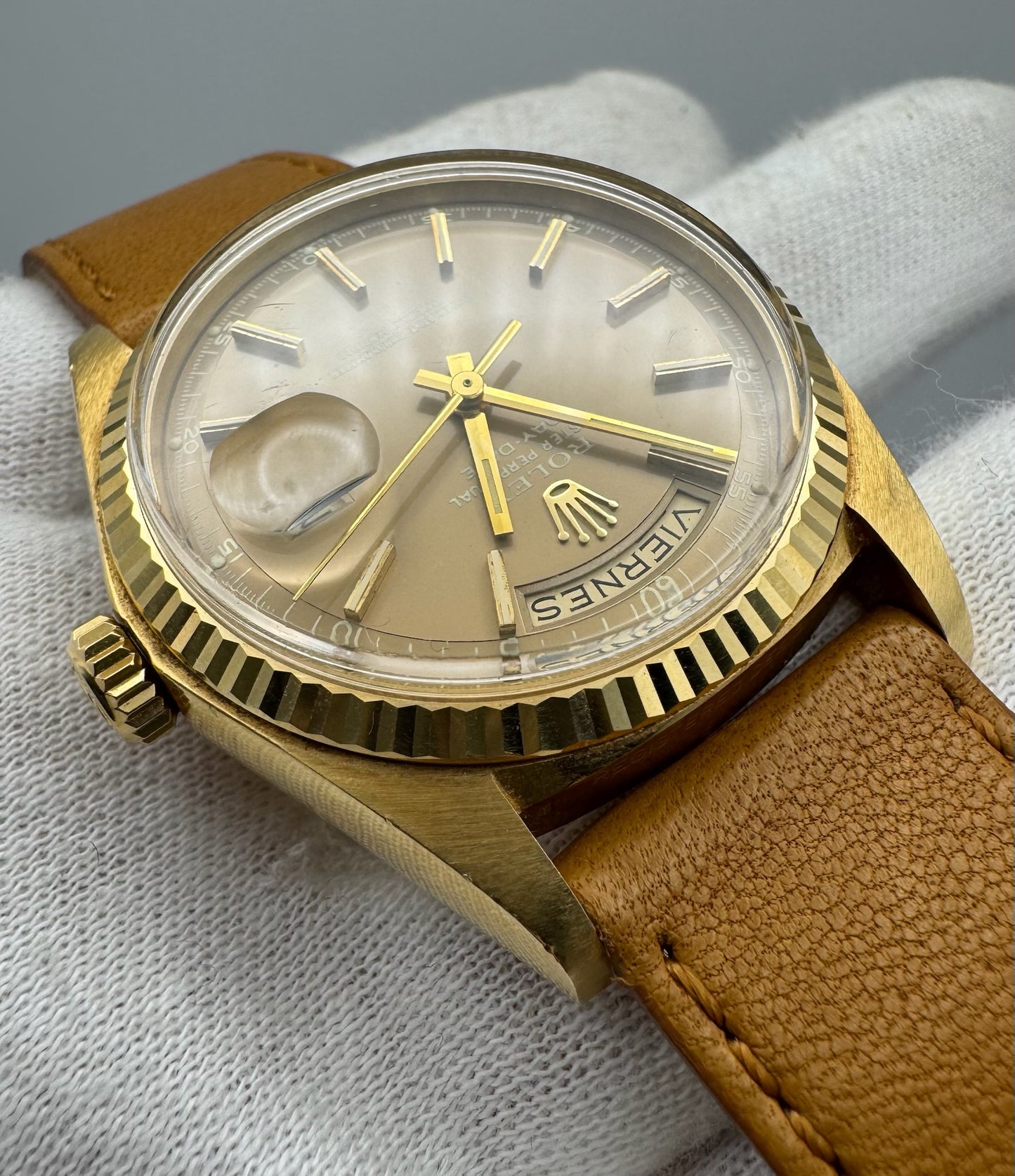 Rolex Day-Date 36 Yellow Gold Head Very Rare Ghost Havana Dial 1977 (Unpolished/Serviced)