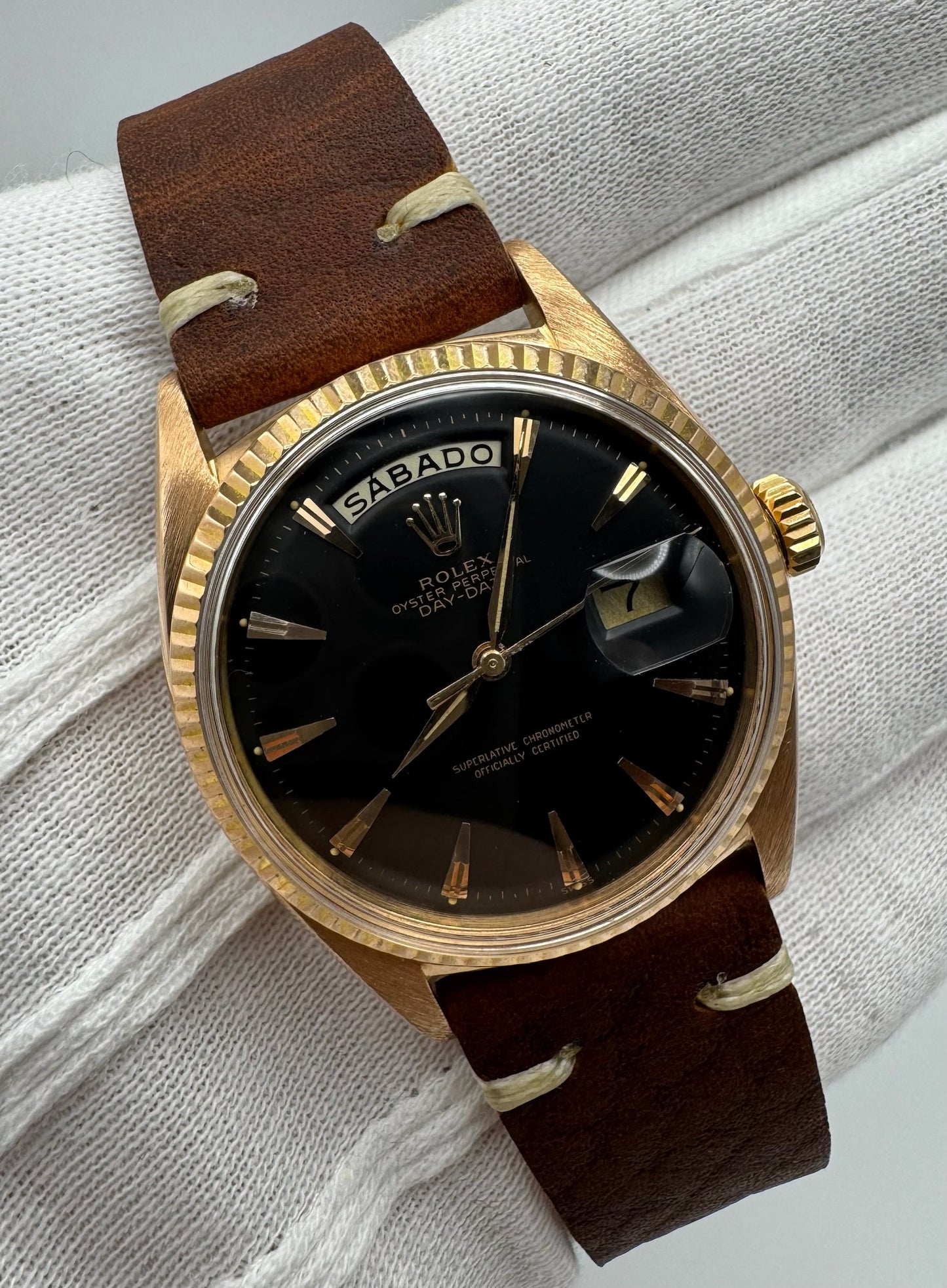 Rolex Day-Date 36 Rose Gold Black Claw Dial 1973 (Mint)