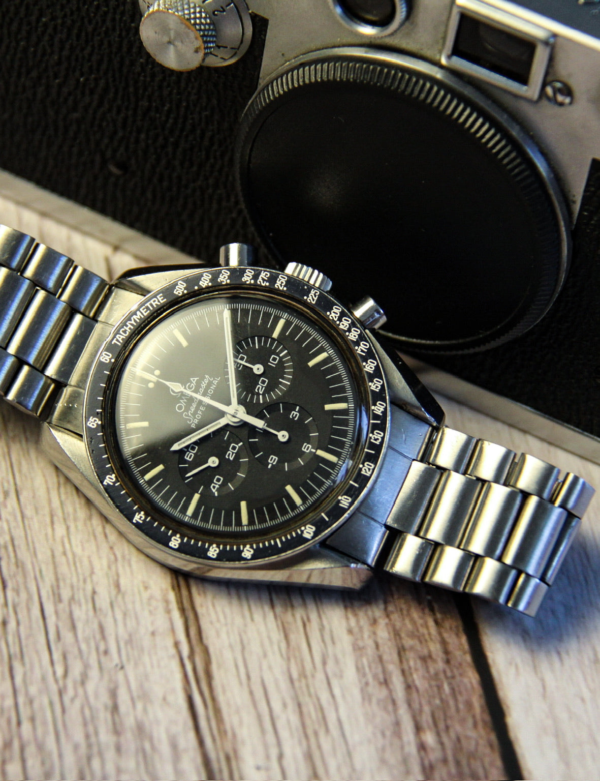 Omega Speedmaster Professional Moonwatch Full Steel Tritium Dial Blue Insert 1970’s (Unpolished)