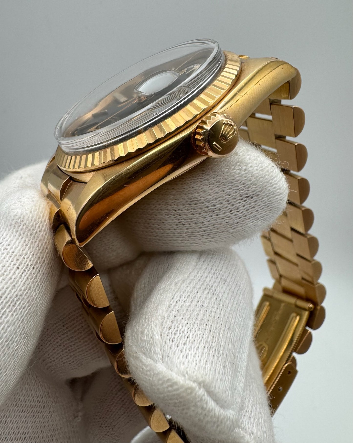 Rolex Day-Date 36 Full Rose Gold Ultra Rare Tropical Dial Arabic Disks 1973 (Unpolished/Serviced)