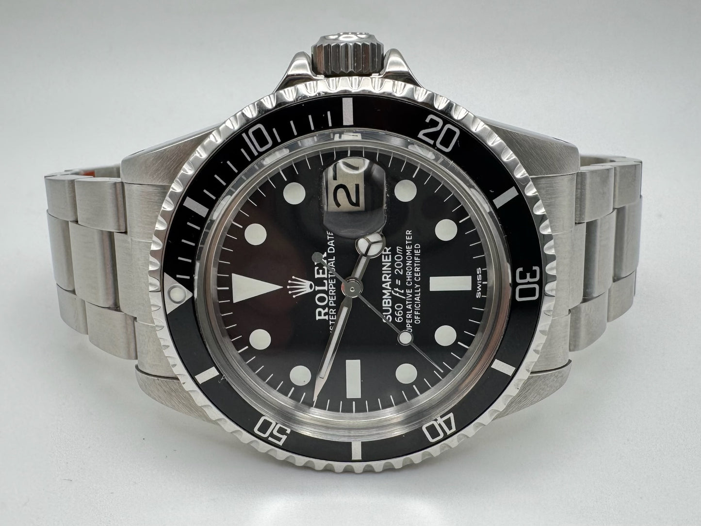 Rolex Submariner Date 1680 Full Steel Rolex Service 1979 (Rolex Service Papers/Box)