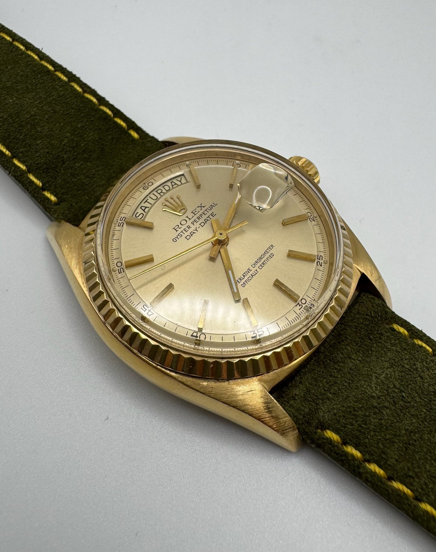 Rolex Day-Date 36 Yellow Gold with Champagne Index 1970