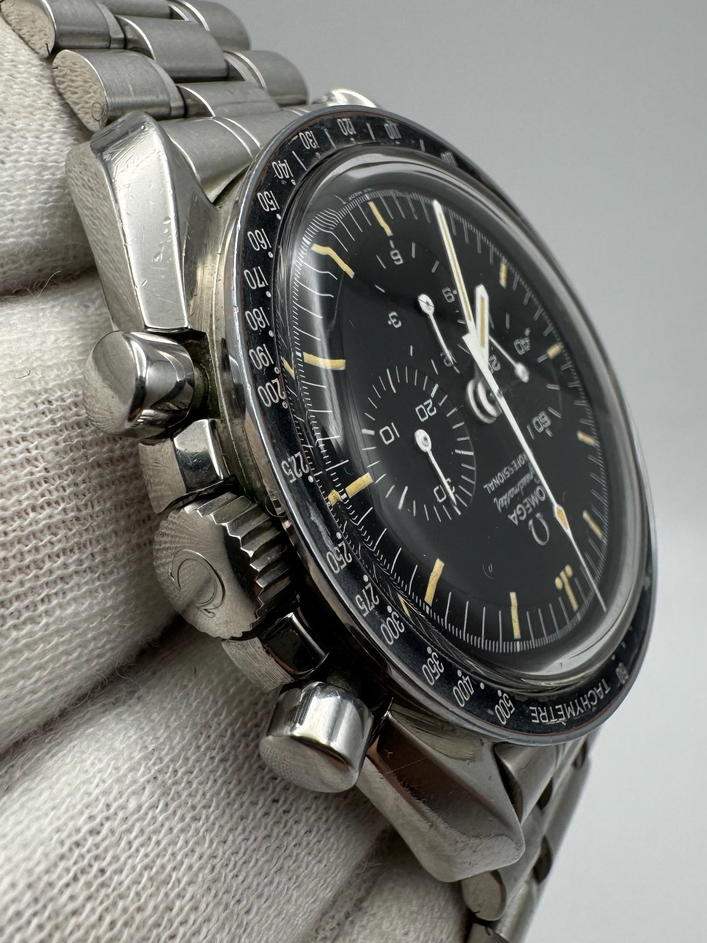 Omega Speedmaster Professional Moonwatch Full Steel Yellow Patina Step Dial Ghost Bezel (Serviced)