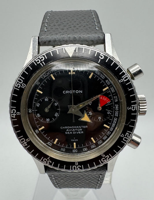 Croton Aviator Sea Diver Chronograph Manual Winding Yellow Patina Broad Arrow Original Owner 1960s (Unpolished)