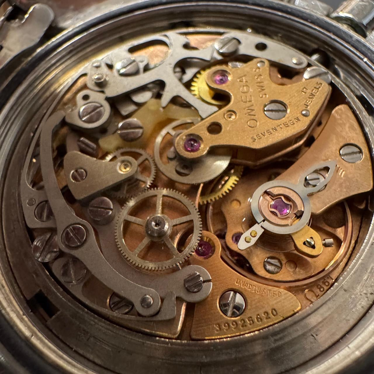 Omega Speedmaster Professional Moonwatch Full Steel Yellow Patina 1978 (Serviced)