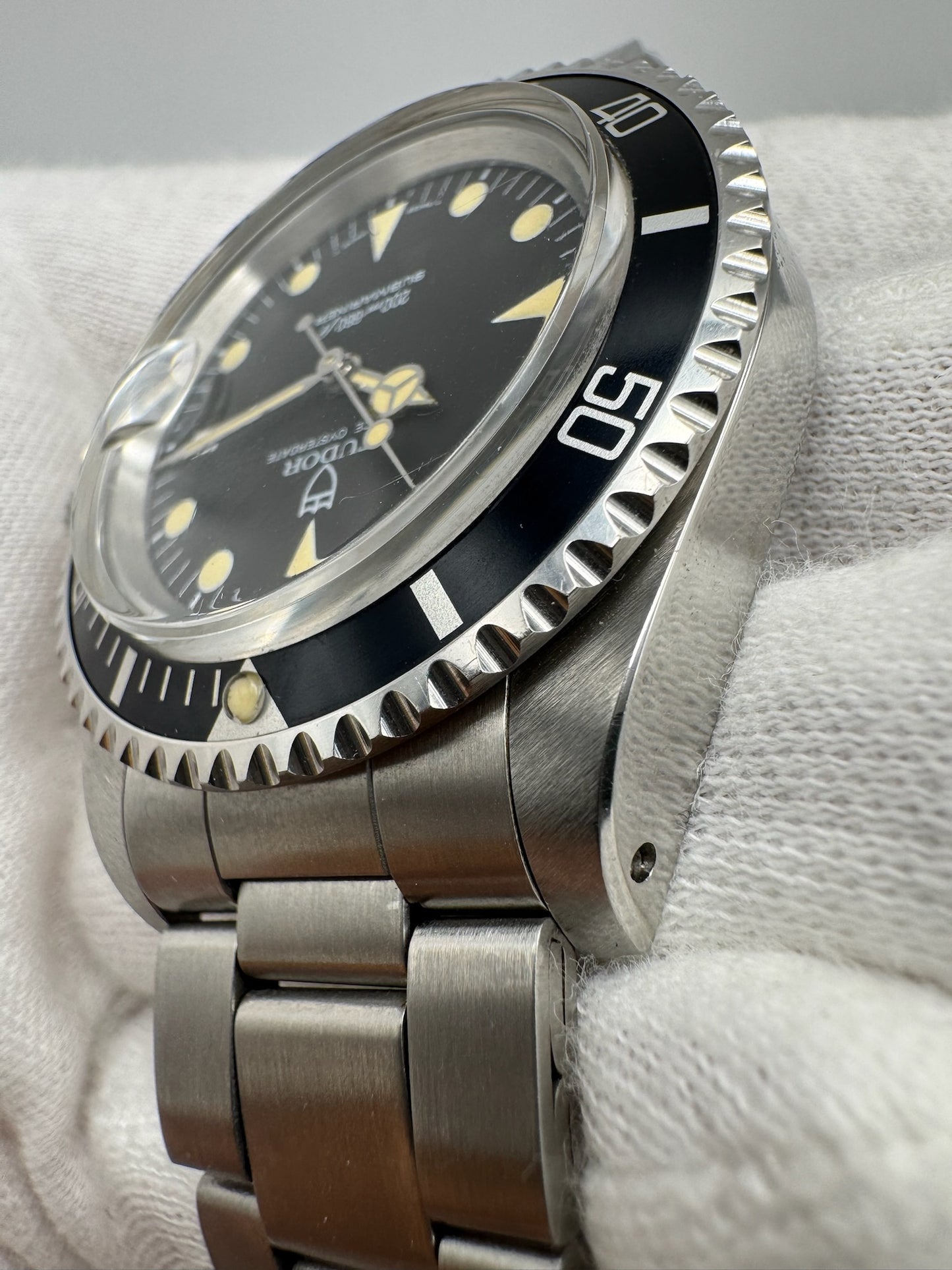 Tudor Submariner Vintage 79090 Yellow Patina (Full-Set/Unpolished)