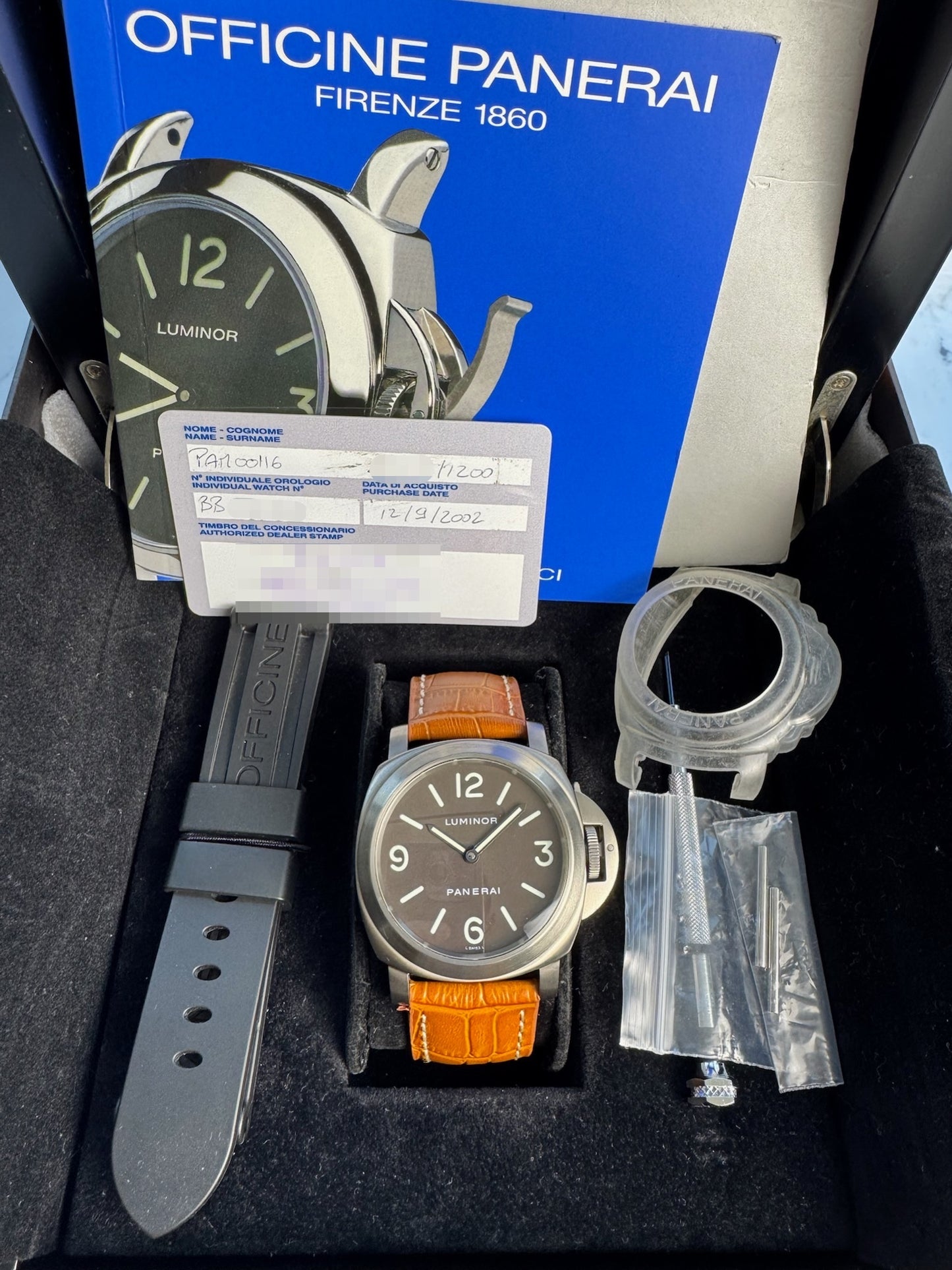Panerai Luminor Base PAM116 Titanium Tobacco Dial 2002 (Full-Set/Serviced)