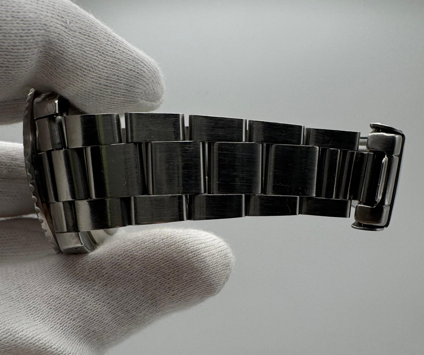 Rolex Submariner Date 16800 Matte Dial Heavy Patina 1982 (Full-Set/Unpolished/Serviced)