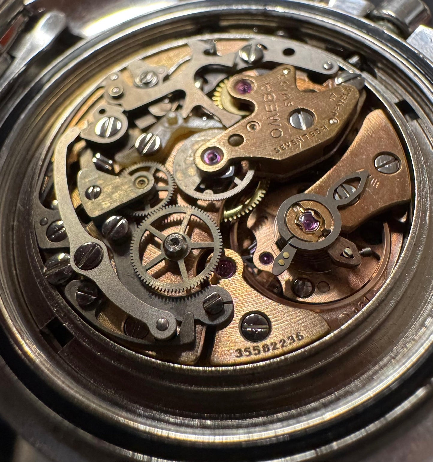 Omega Speedmaster Professional Moonwatch Yellow Patina 1974 (Unpolished)