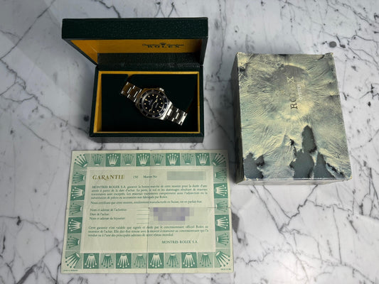 Rolex Submariner 5513 Glossy Dial Yellow Patina Blue Insert 1986 (Full-Set/Serviced)