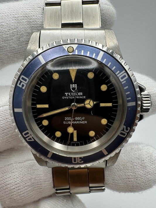 Tudor Submariner 7016/0 Yellow Patina Blue Insert 1968 (Serviced)