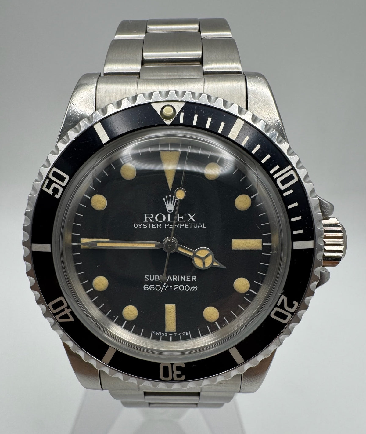 Rolex Submariner (No Date) 5513 Maxi Dial Yellow Patina 1982 (Full-Set/Unpolished/Serviced)