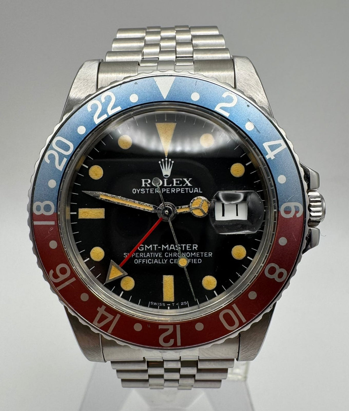 Rolex GMT-Master 16750 Matte Dial Heavy Patina Faded Pepsi Bezel 1984 (Full-Set/Serviced)