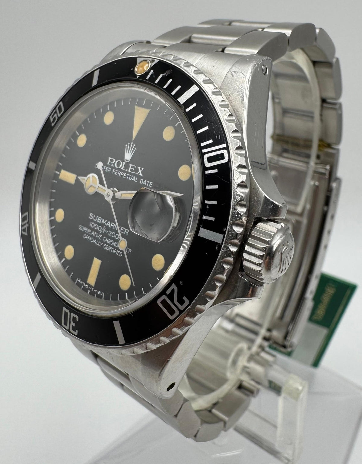 Rolex Submariner Date 16800 Matte Dial Yellow Patina 1986 (Full-Set/Serviced)