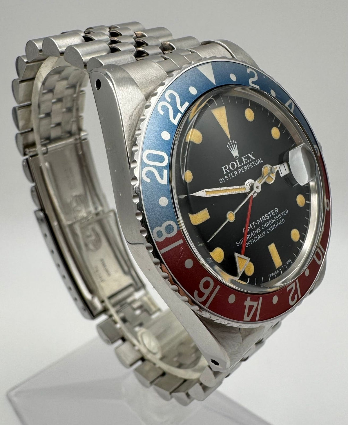 Rolex GMT-Master 16750 Matte Dial Heavy Patina Faded Pepsi Bezel 1984 (Full-Set/Serviced)
