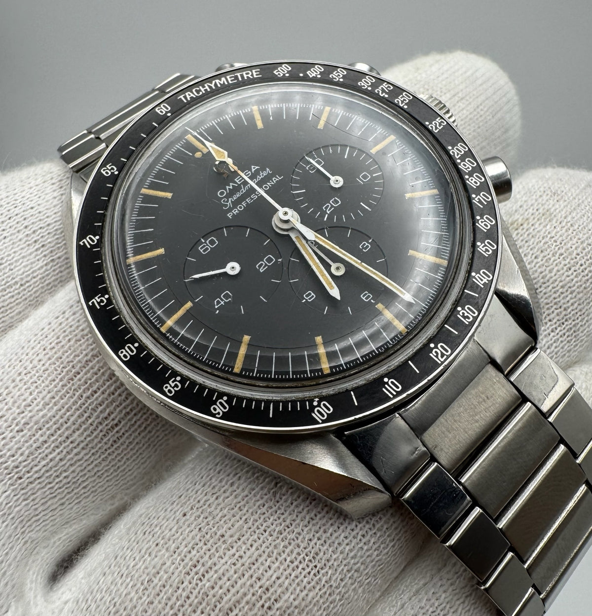 Omega Speedmaster Professional Moonwatch 105.012 Pumpkin Patina Step Dial Cal. 321 1965 (Unpolished)