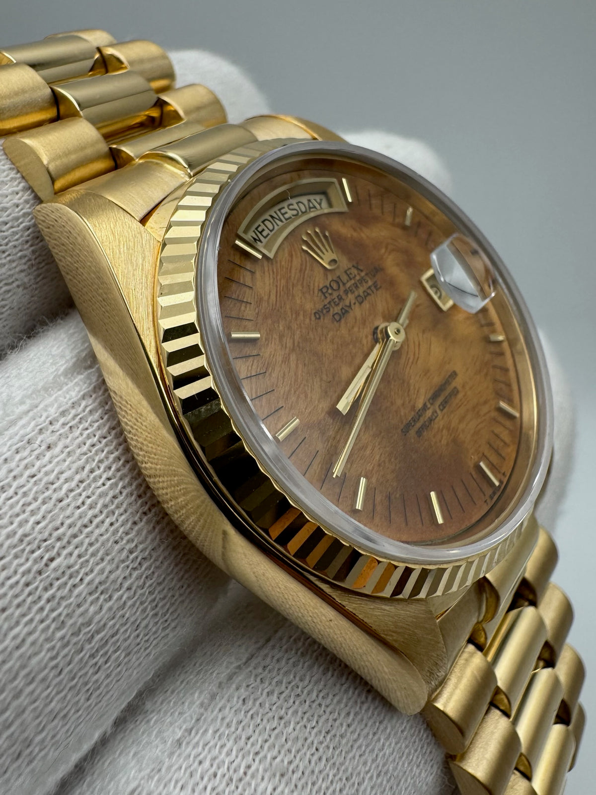 Rolex Day-Date 18038 Yellow Gold Burl Wood Dial Rare 1986 (Full-Set/Serviced)