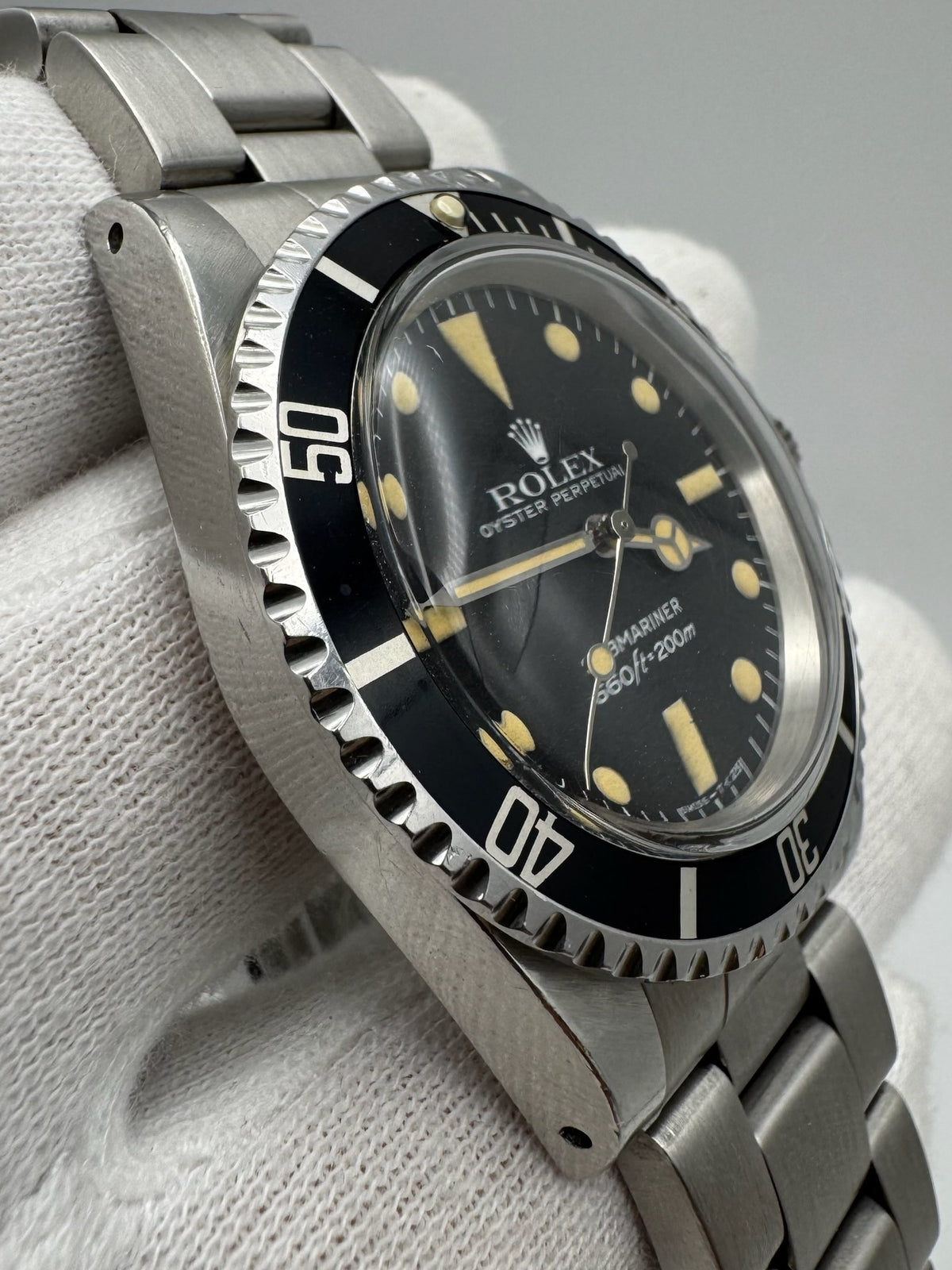 Rolex Submariner (No Date) 5513 Maxi Dial Yellow Patina 1982 (Full-Set/Unpolished/Serviced)