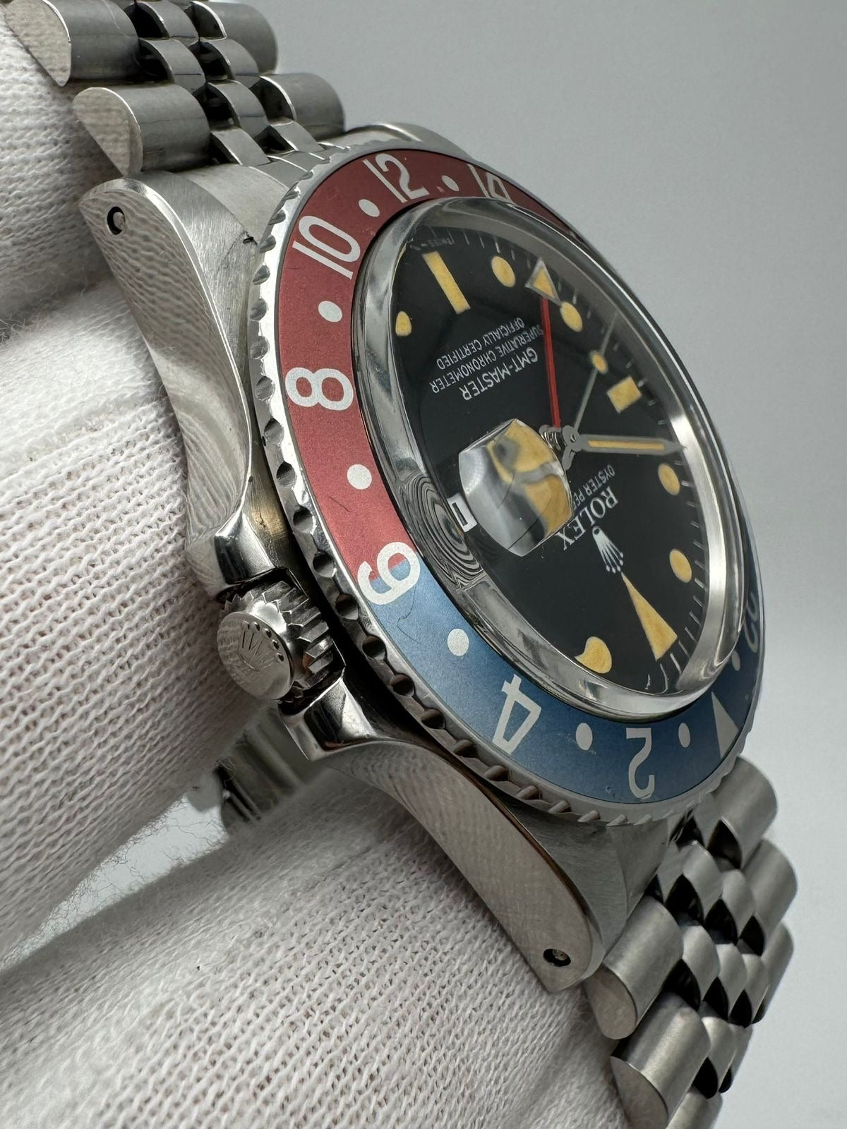 Rolex GMT-Master 16750 Matte Dial Heavy Patina Faded Pepsi Bezel 1984 (Full-Set/Serviced)