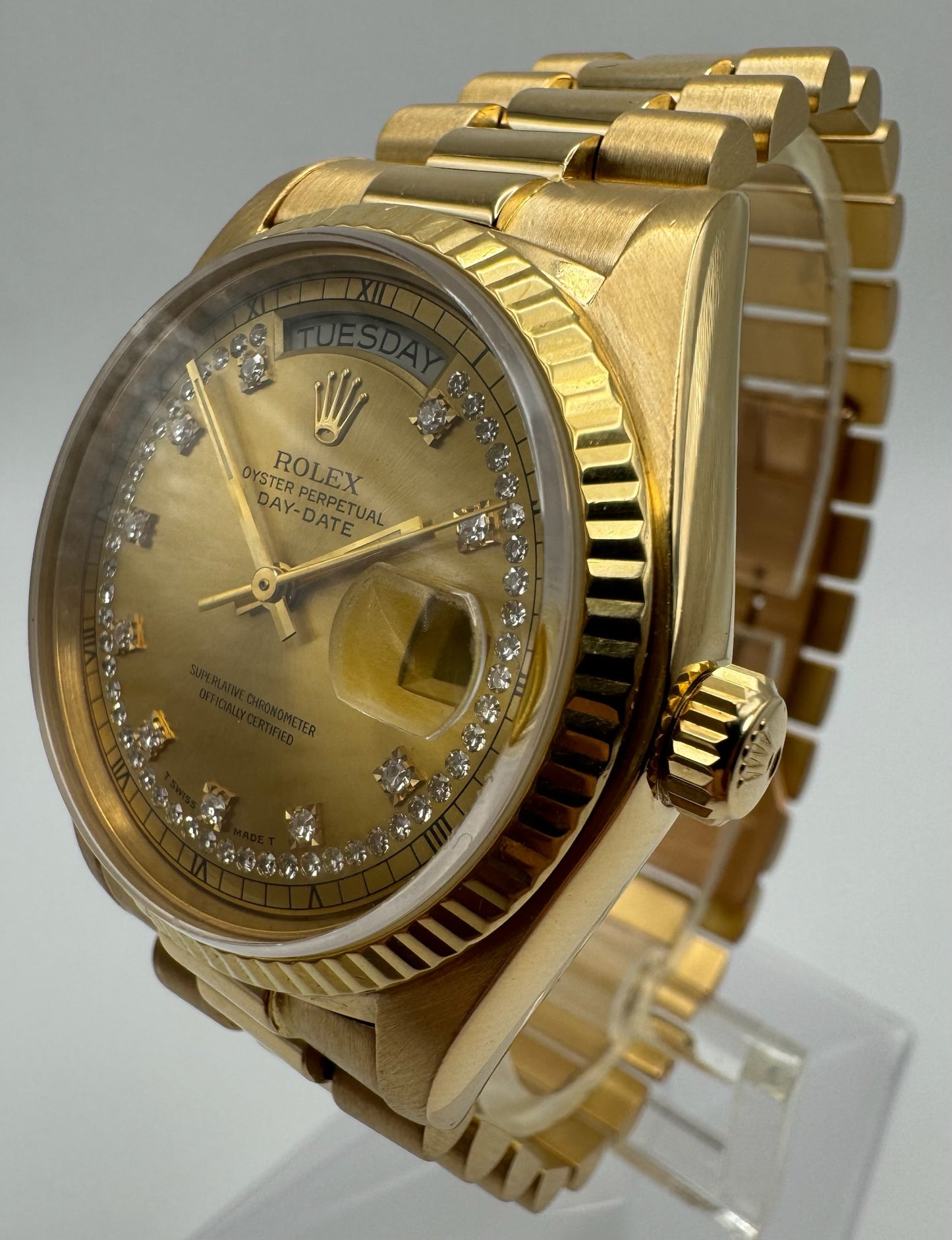 Rolex Day-Date Full Gold with Solid Gold Diamond String Dial