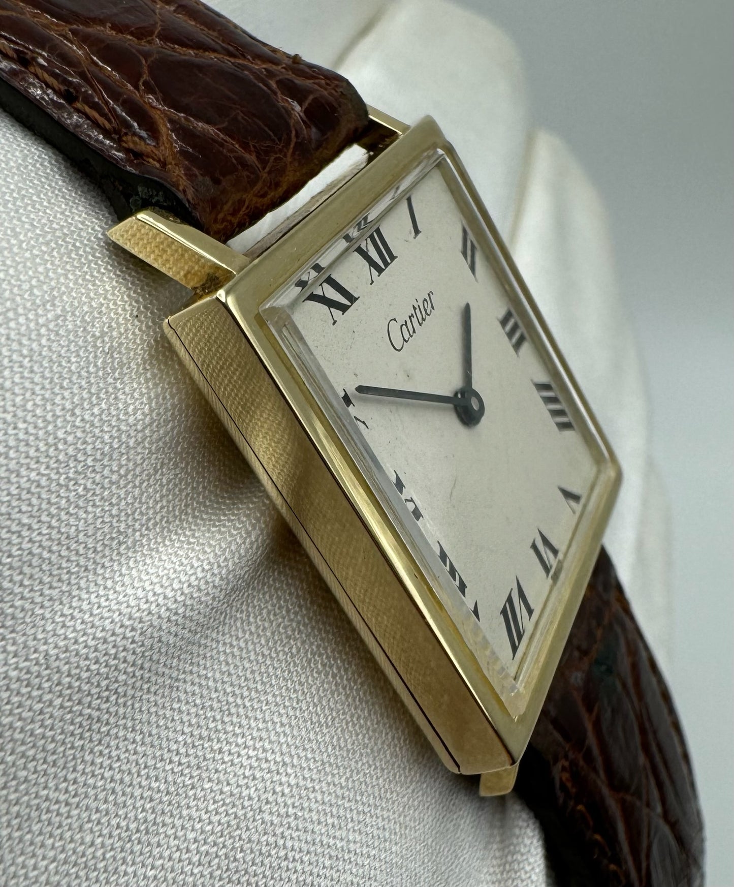 Cartier Tank 14K Yellow Gold Concord Manual Winding