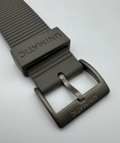 Unimatic Modello Uno GMT Blasted Titanium Swiss Movement Ltd Edition 100pcs 2022 (Full-Set/Mint)