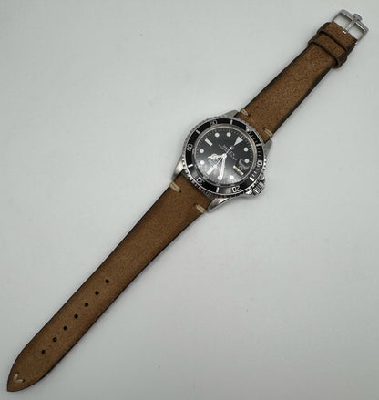 Rolex Submariner Date 1680 Steel Black Service Dial 1977