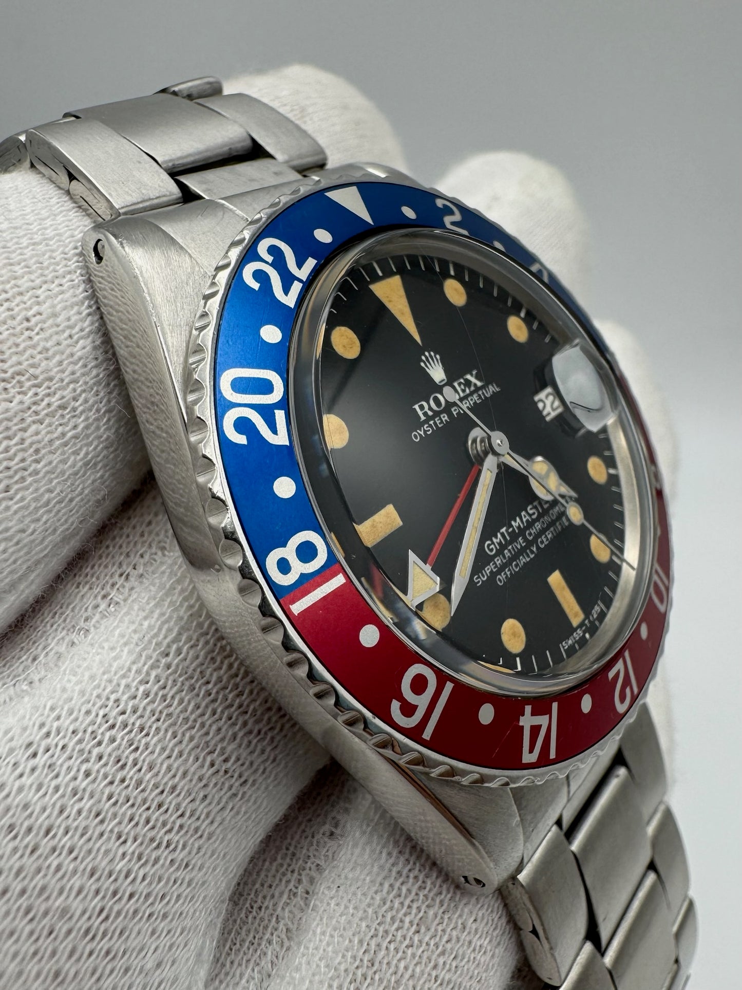 Rolex GMT-Master 1675 MK2.5 Very Rare Nice Patina Red Back Pepsi Insert 1971