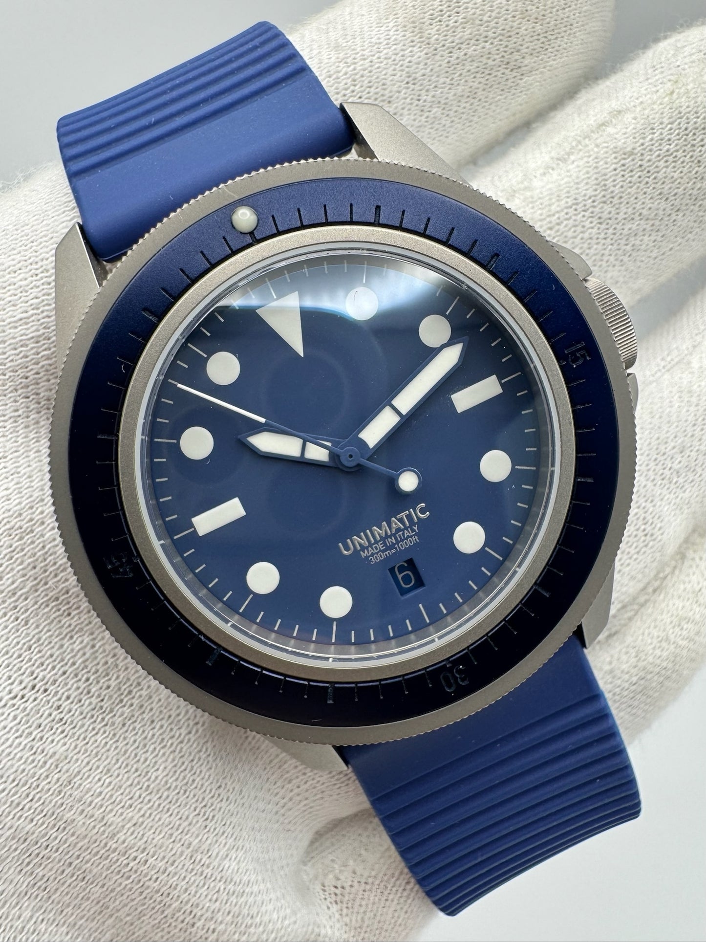 Unimatic Modello Uno Diver Blasted Titanium Blue Dial Limited Edition 500pcs (Full-Set/Unworn)