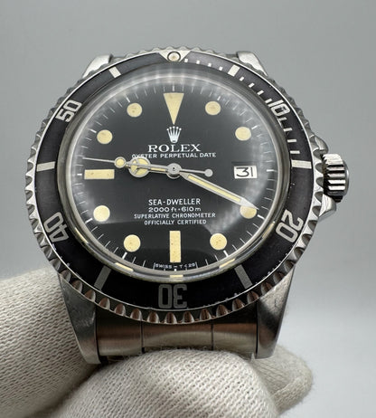 Rolex Sea-Dweller 1665 “Great White” Full Steel Yellow Patina 1979 (Full-Set/Serviced)
