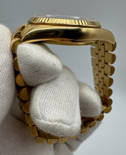 Rolex Datejust 36 Full Gold 18K OEM Factory Onyx Dial 1986 (Service Papers)