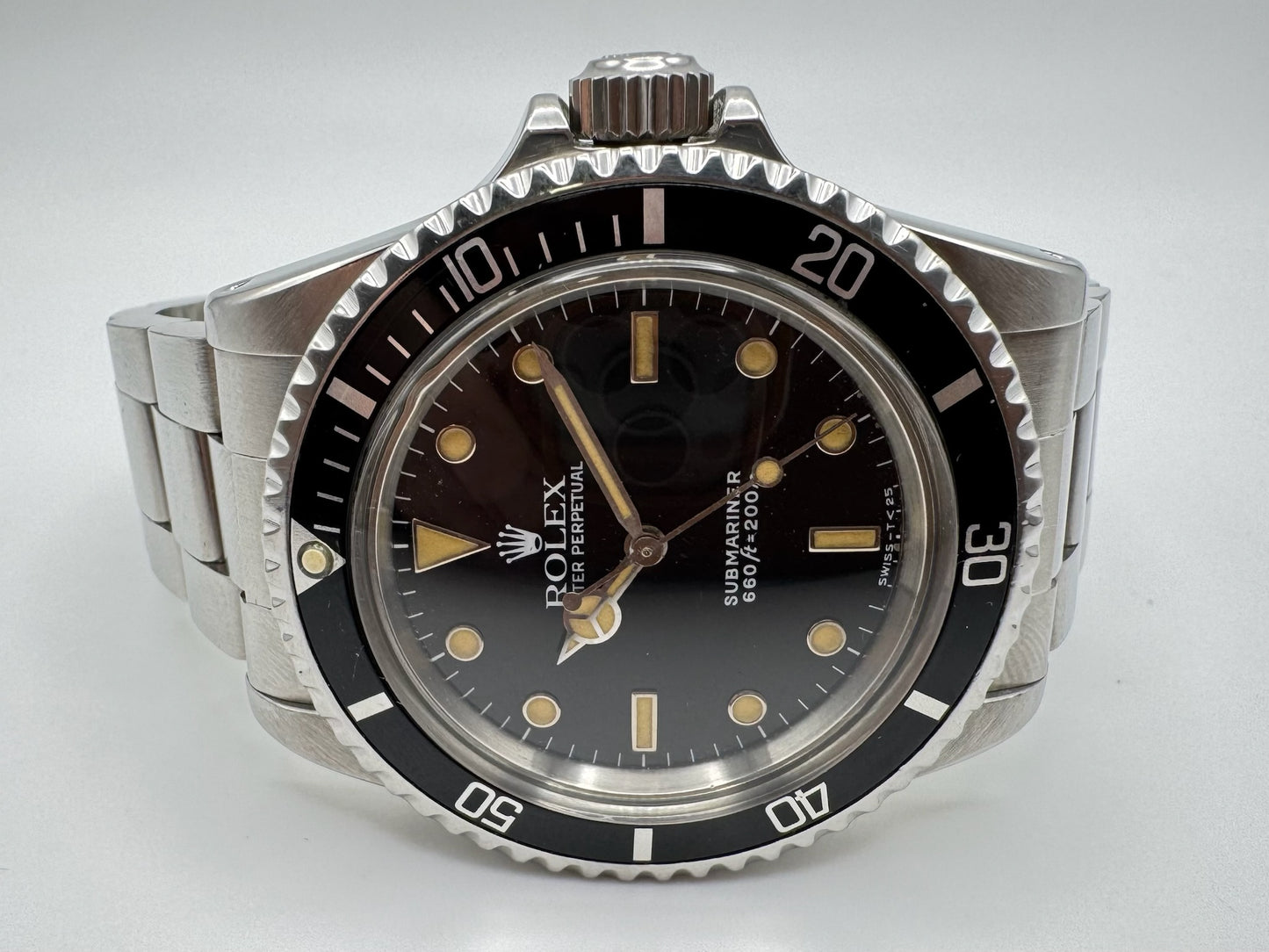 Rolex Submariner 5513 Full Steel Glossy Dial Heavy Patina (Full-Set/Serviced)