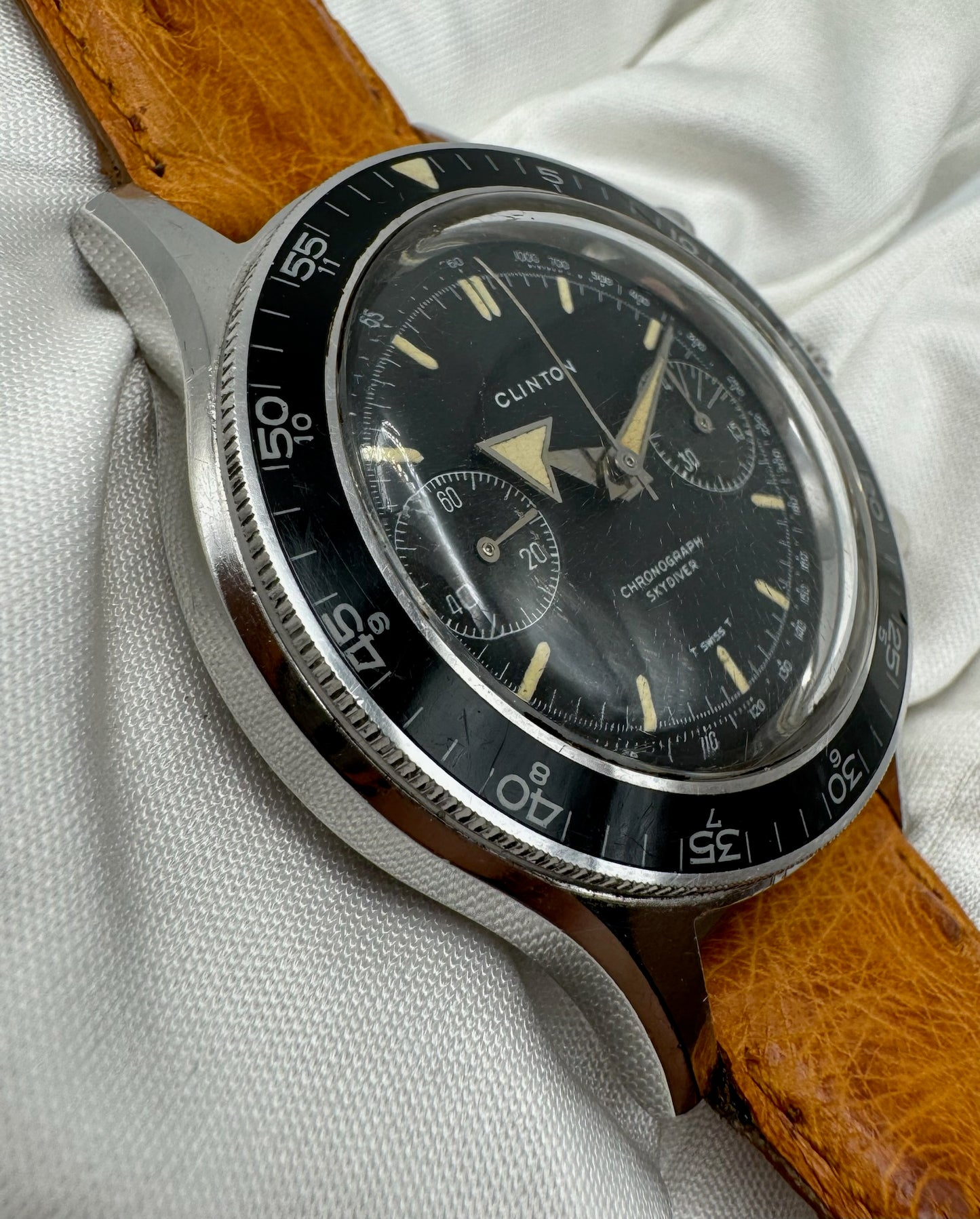 Clinton Skydiver Chronograph Broad Arrow