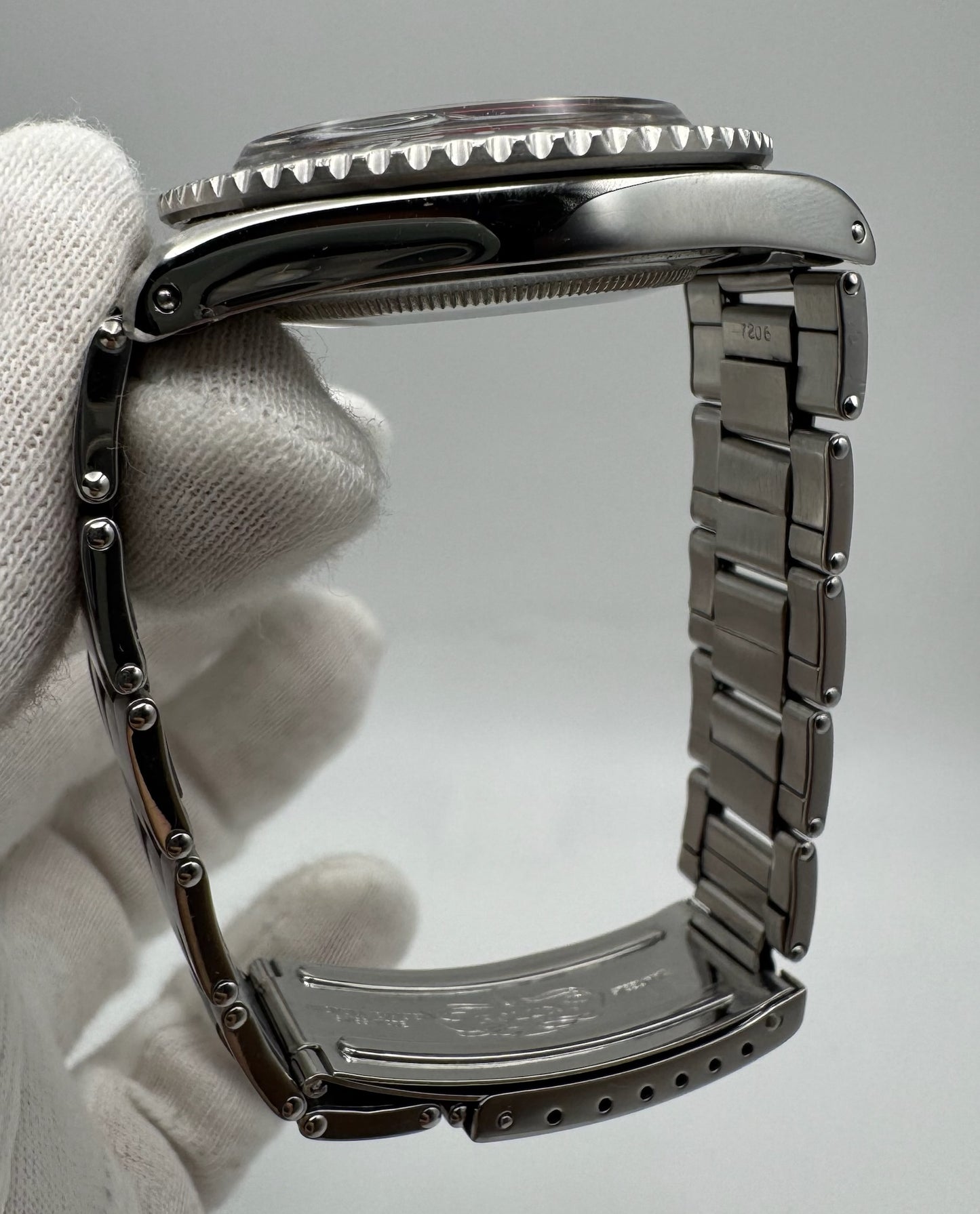 Rolex GMT-Master 1675 Chapter Ring Gilt Dial Pepsi 1960 (Full-Set)