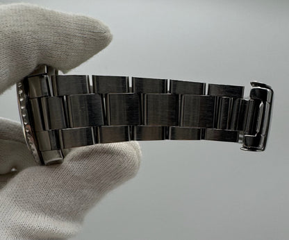 Rolex Submariner Date 16800 Full Steel Matte Dial Ghost Insert Original Owner 1982 (Full-Set/Unpolished/Serviced)