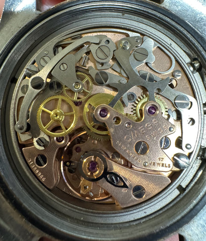 Omega Speedmaster Professional Moonwatch Steel Step Dial Yellow Patina 1969 (Serviced)