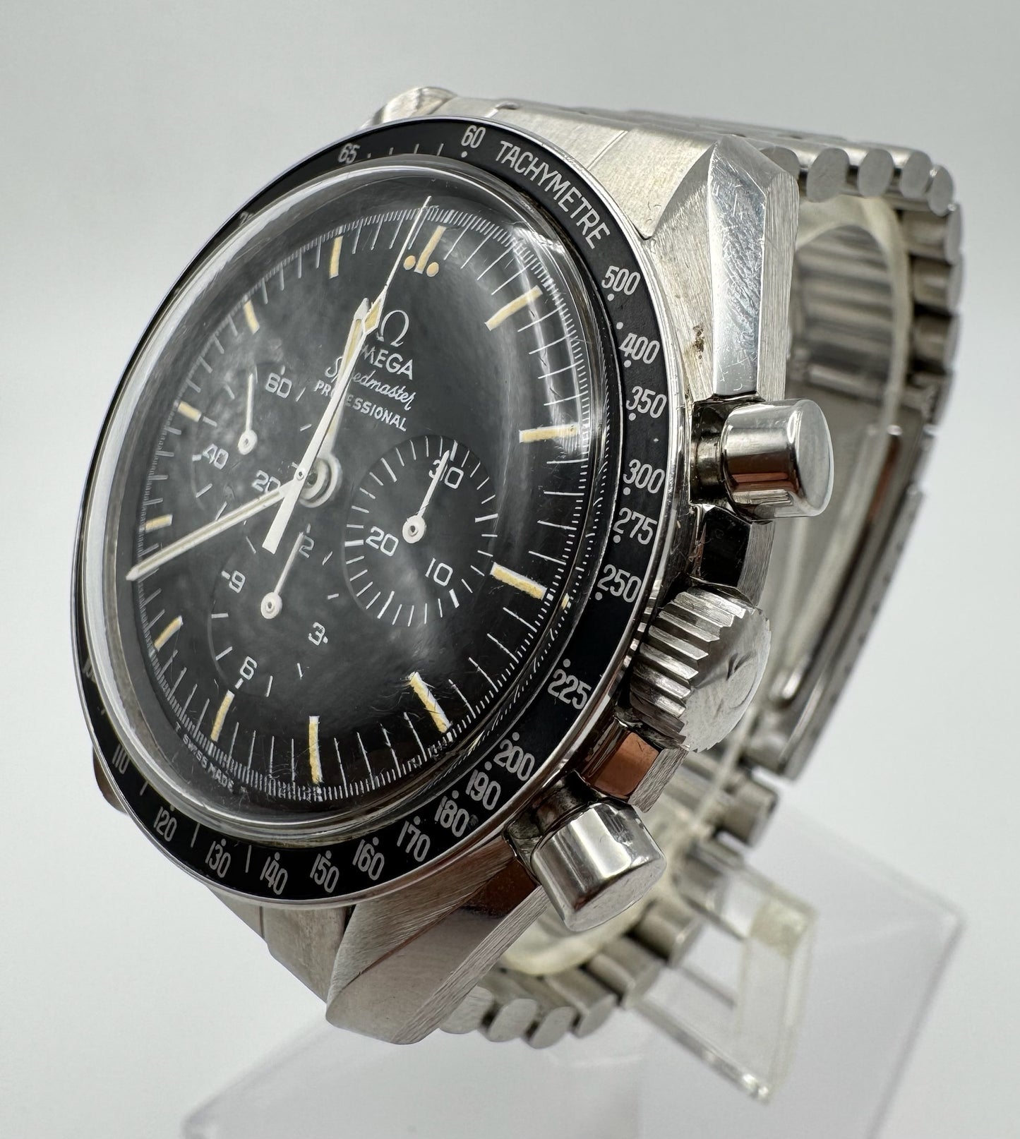 Omega Speedmaster Professional Moonwatch 1971 (Factory Sealed/Mint)