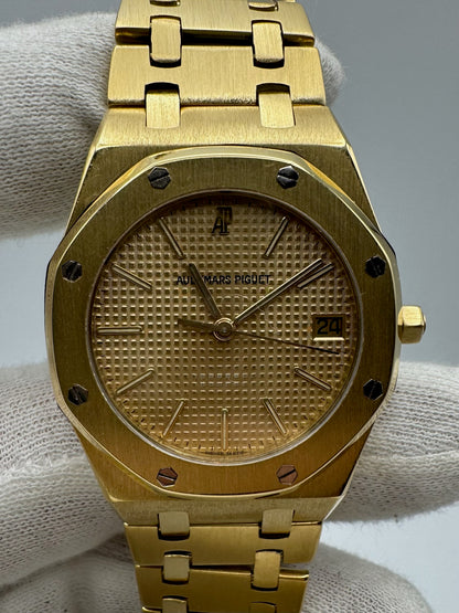 Audemars Piguet Royal Oak Full Yellow Gold 18K Champagne Dial Quartz 1984 (Papers & Service Box)