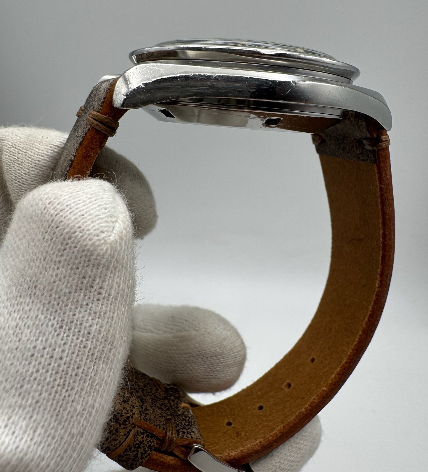 Omega Speedmaster Professional Moonwatch Steel Step Dial Yellow Patina 1969 (Serviced)